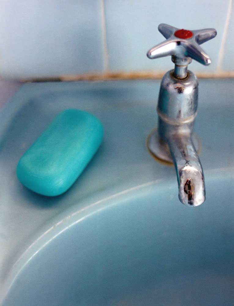 Blue Sink 2002